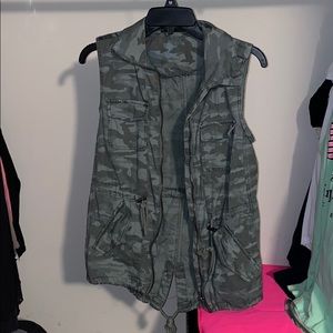 Camo vest